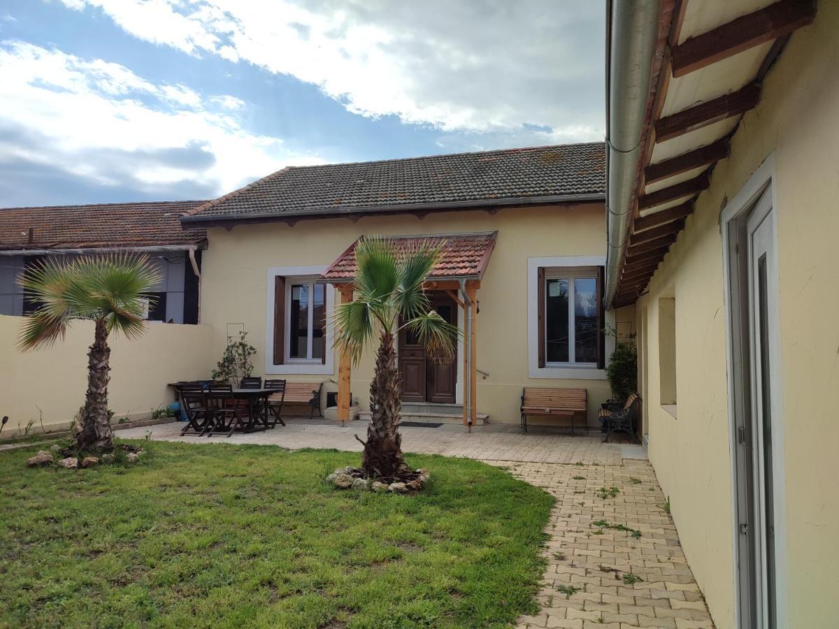 Apartmán Jardin De Coubertin Béziers Exteriér fotografie